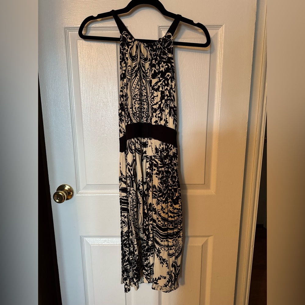 Lace print black dresss